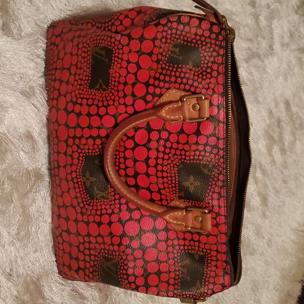 Louis Vuitton Limited Edition Kusama Town Monogram